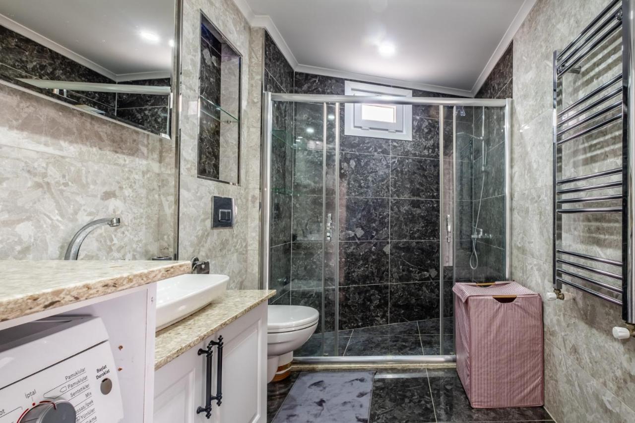 Vibrant Flat With Balcony In Maltepe Istanbul Exterior photo